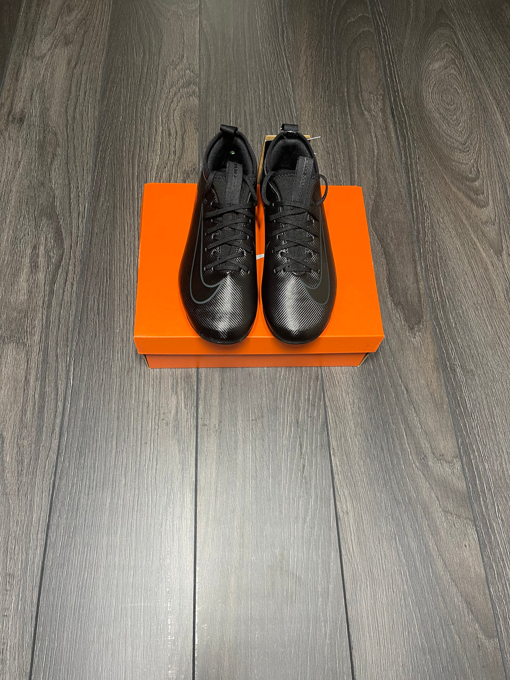 Nike Jr. Mercurial Vapor 16 Academy Artificial-Grass Football Boot