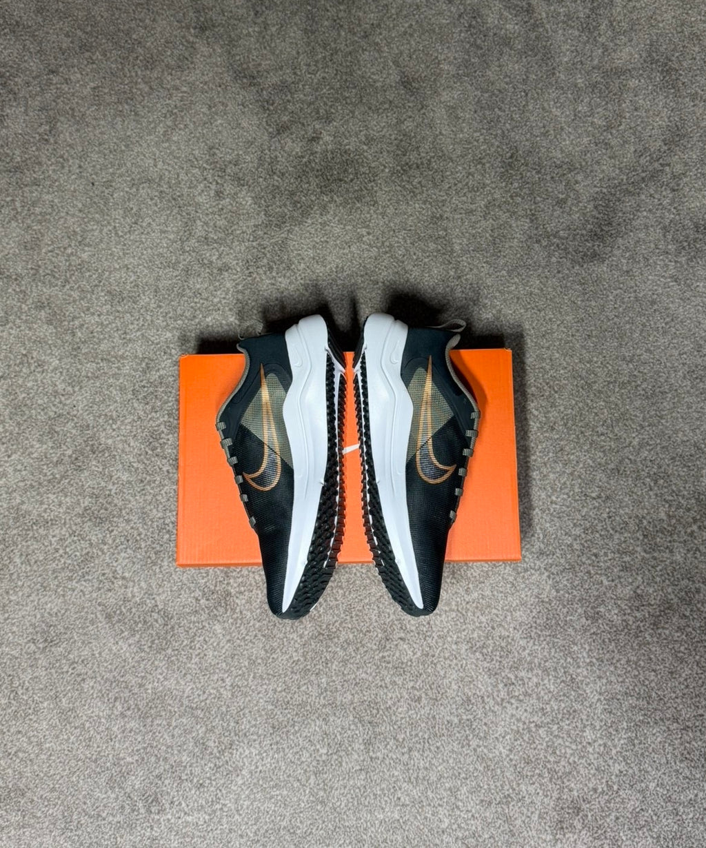 Nike Downshifter 12